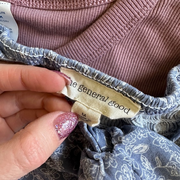 THE GENERAL GOOD Cheyenne Twist Front Crop Top - Picture 4 of 5